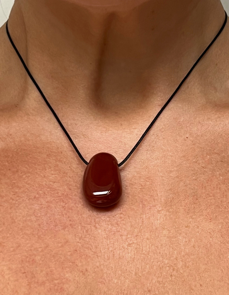 Nymeral - Carnelian Forma Pendant