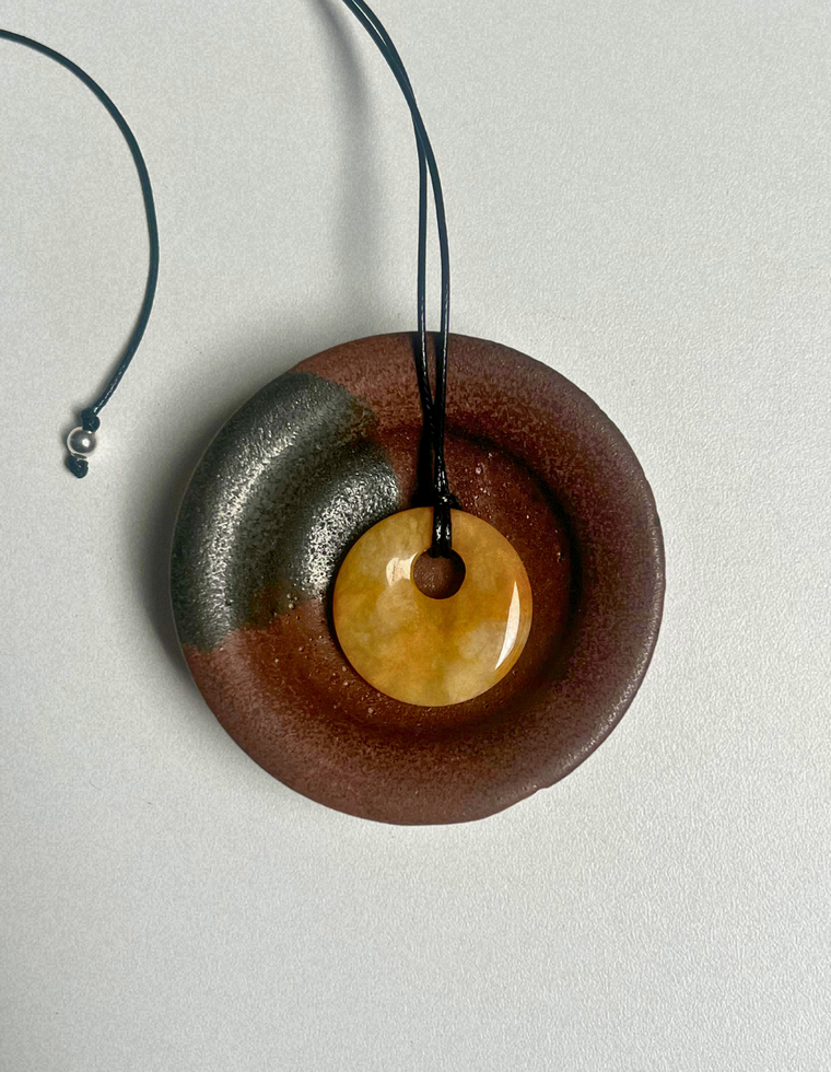 Yellow Topaz Circa Pendant (Golden)