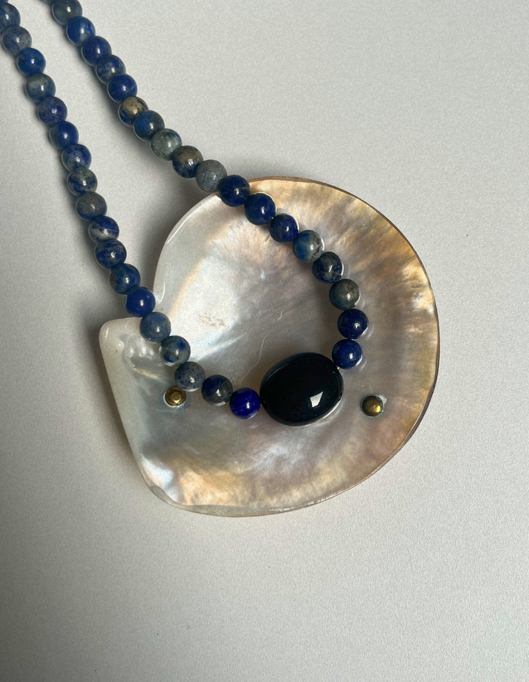 Counter 4 - Lapis Lazuli & Onyx Necklace