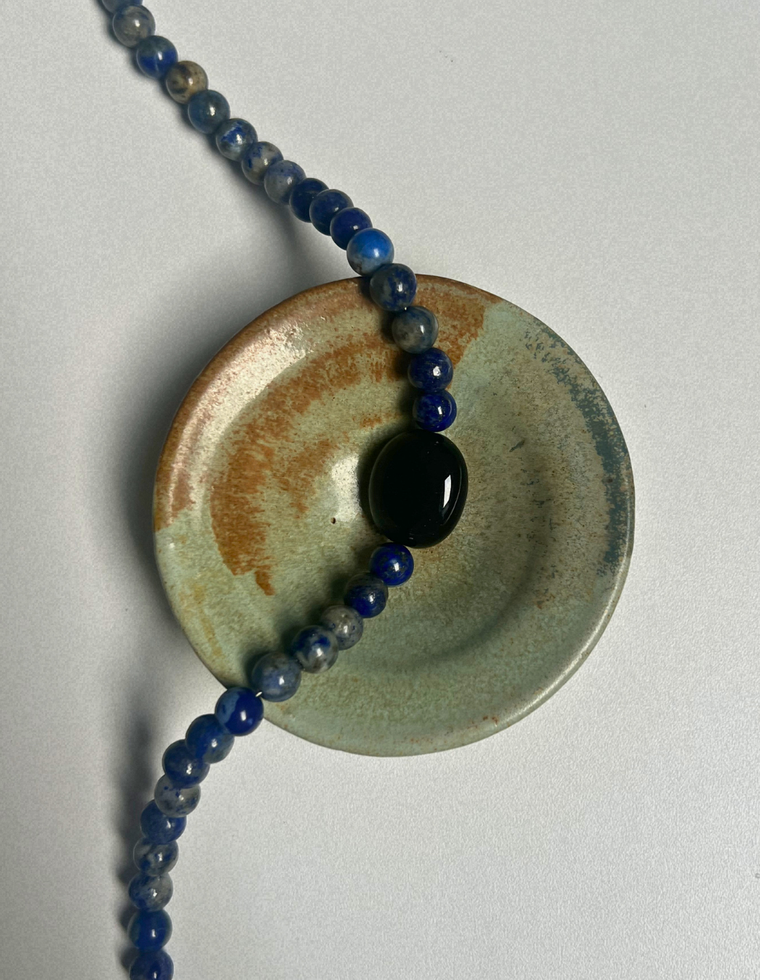 Counter 4 - Lapis Lazuli & Onyx Necklace