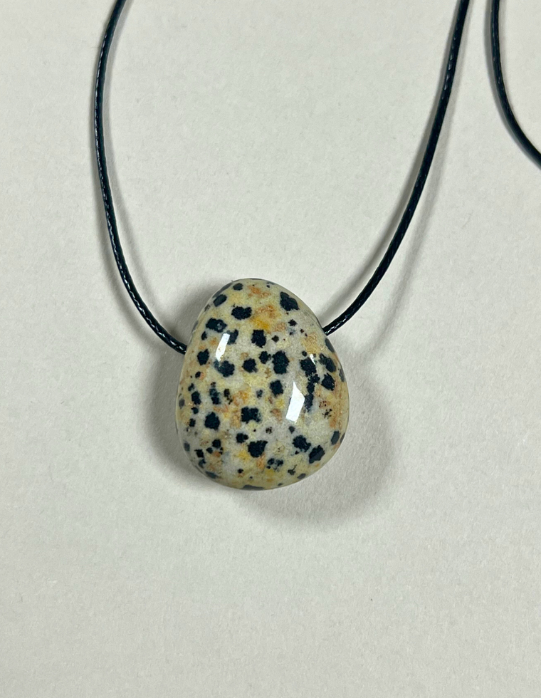 Caelyth III - Dalmatian Jasper Forma Pendant