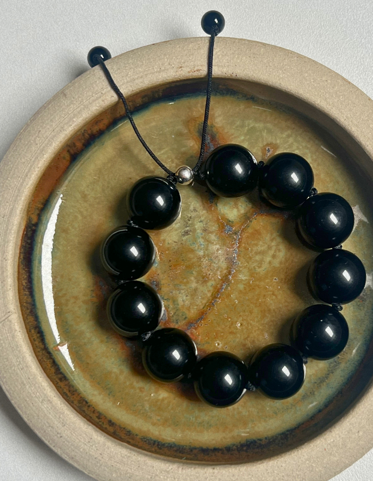 Heirloom Bracelet - Onyx