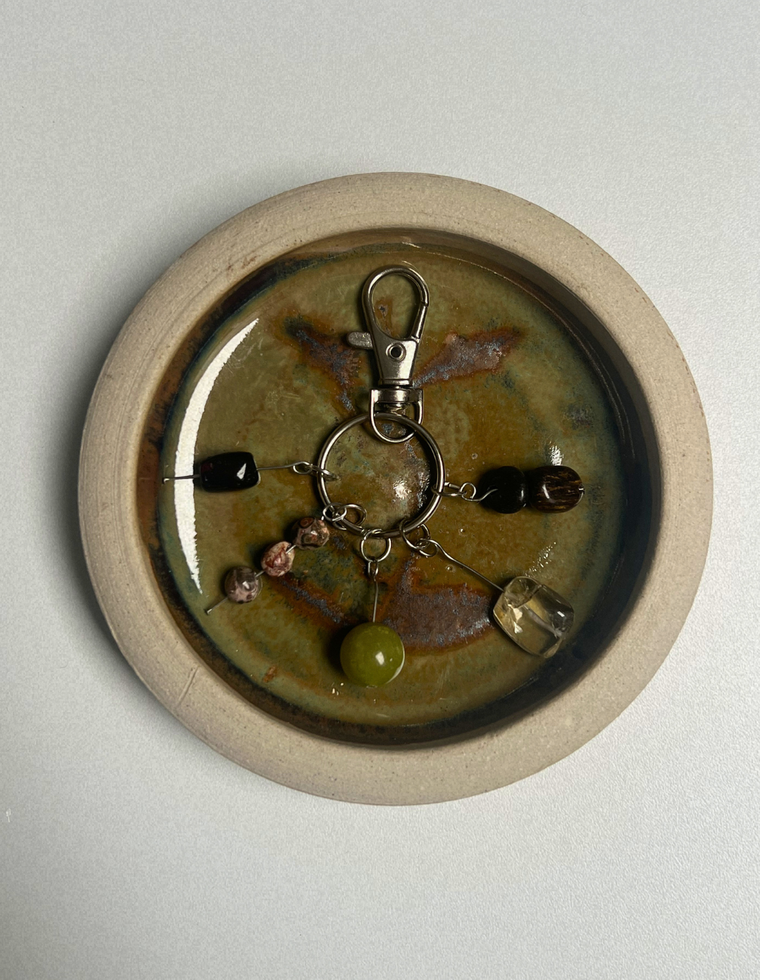 Orbit Charm – Garnet & Leopardskin Jasper