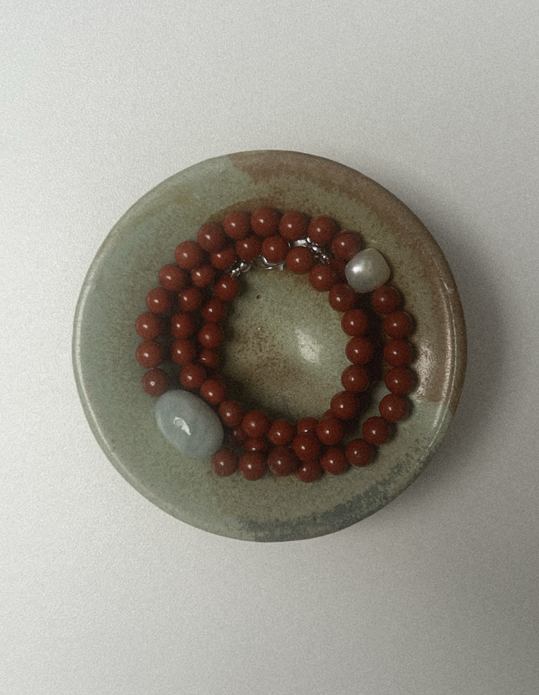 Oryndrel - Red Jasper & Beryl Necklace
