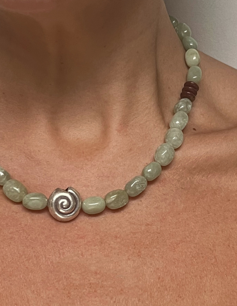 Elaren - Bowenite & Brecciated Jasper Necklace