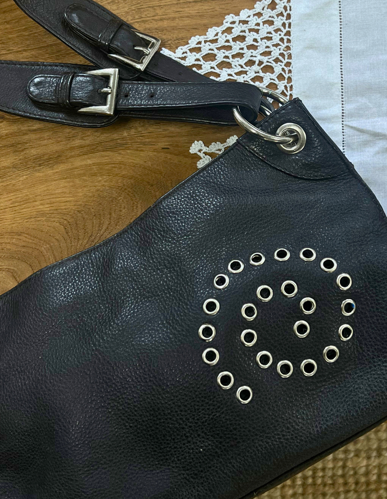 Spiral Stud Vintage Leather Bag / Piece 27