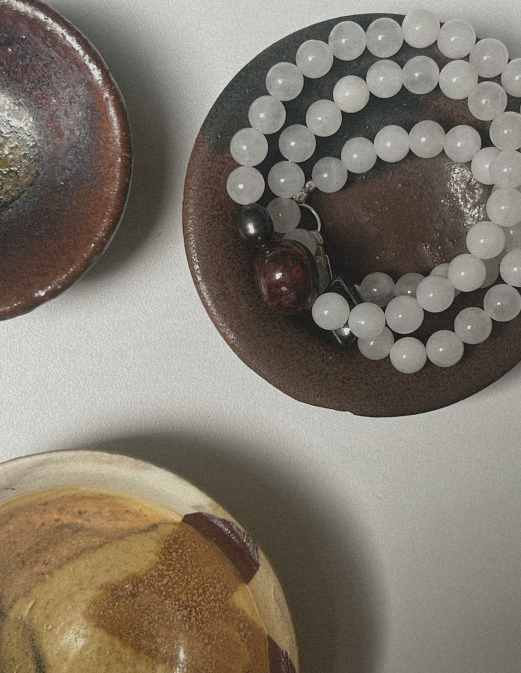 Taloria - White Jade & Hematite Necklace
