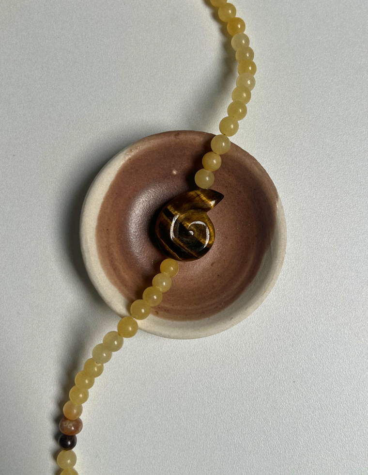 Tempera 14 - Yellow Jade Whorl Necklace