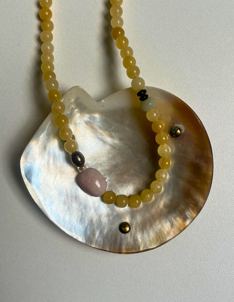 Levante 22 – Yellow Jade & Pink Beryl Necklace