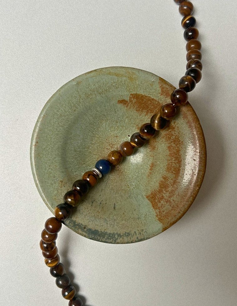 Mineral 8 - Tiger Eye & Lapis Lazuli Necklace