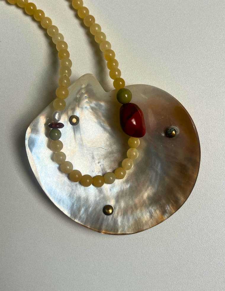 Levante 25 – Yellow Jade & Red Jasper Necklace