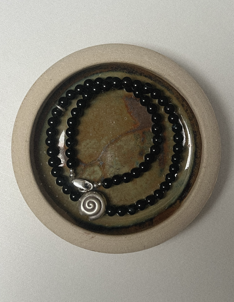 Unfurl 33 - Onyx Spiral Necklace