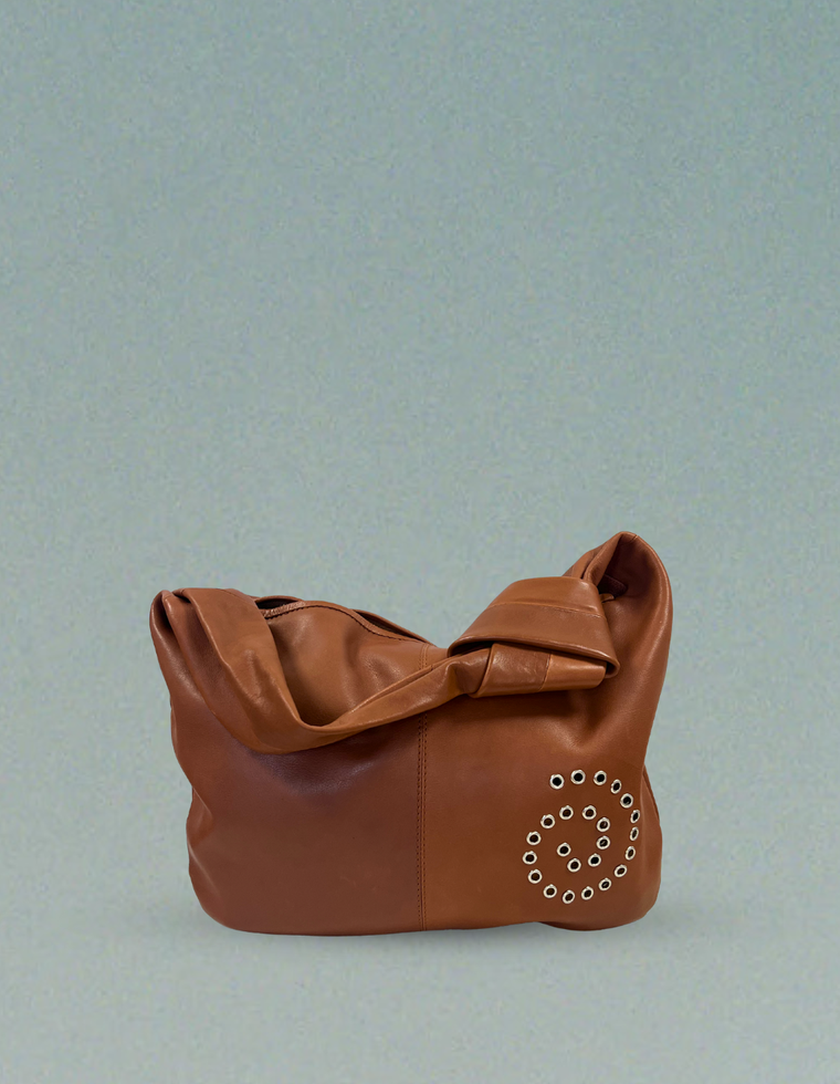 Spiral Stud Vintage Leather Bag / Piece 17