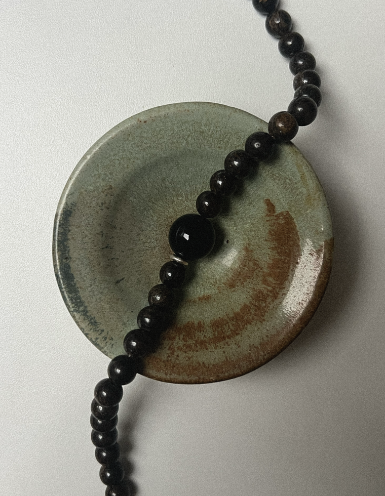 Thalyn - Bronzite & Onyx Necklace