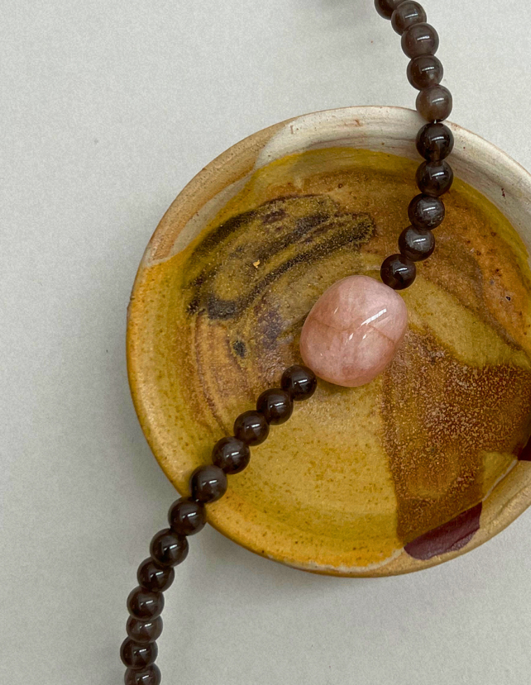 Cairn 33 – Smoky Quartz & Pink Beryl Necklace