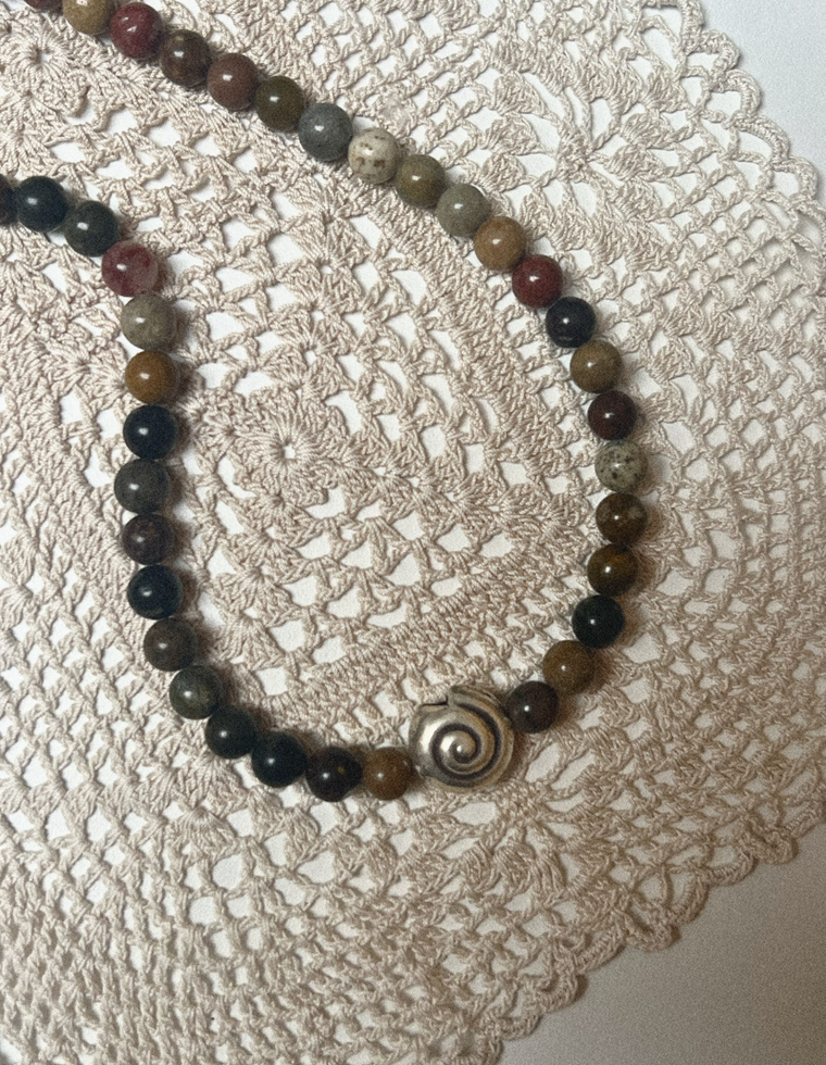 Solairis - Riverstone Necklace