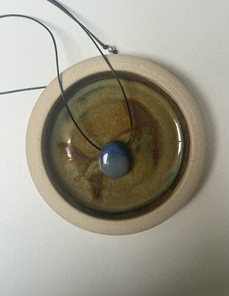 Arveth - Blue Aventurine Forma Pendant
