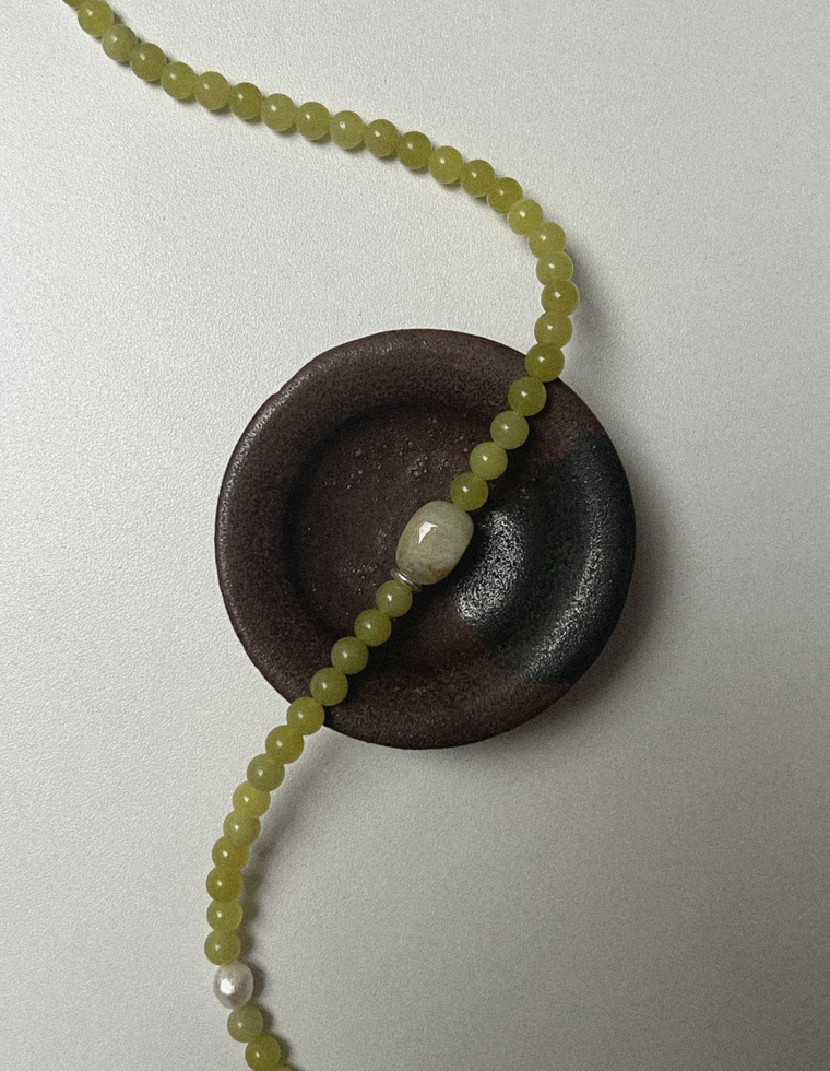 Vionthra - Olive Jade & Beryl Necklace