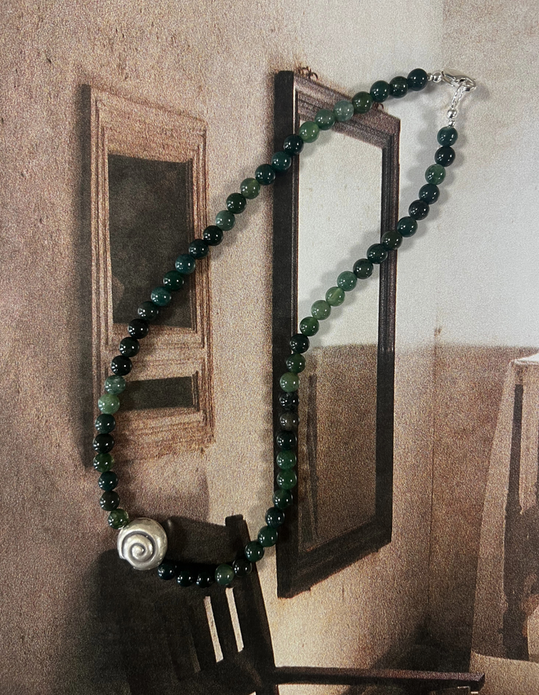 Amvryn - Moss Agate Necklace