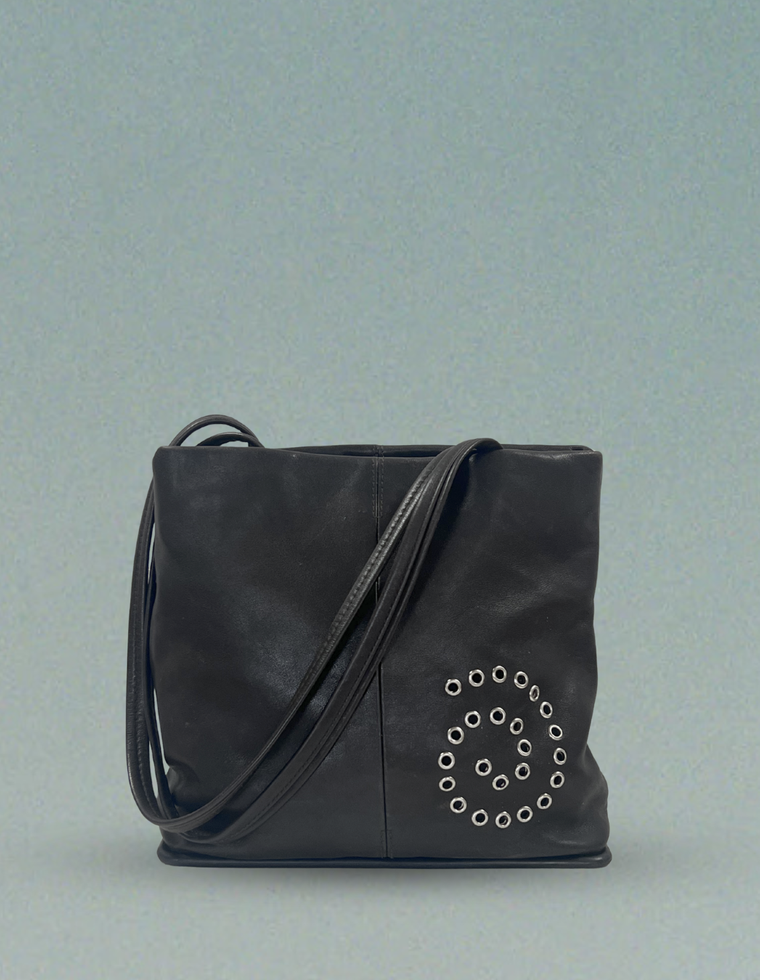 Spiral Stud Vintage Leather Bag / Piece 34
