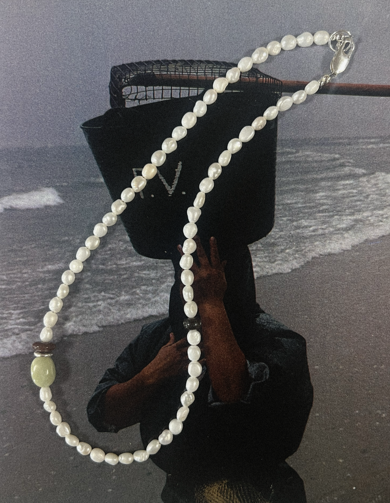 Mariveth - Pearl & Bowenite Necklace