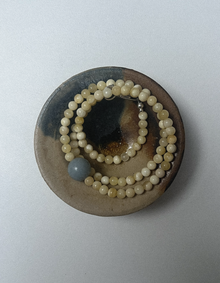 Settle Six - Yellow Jade & Angelite Necklace