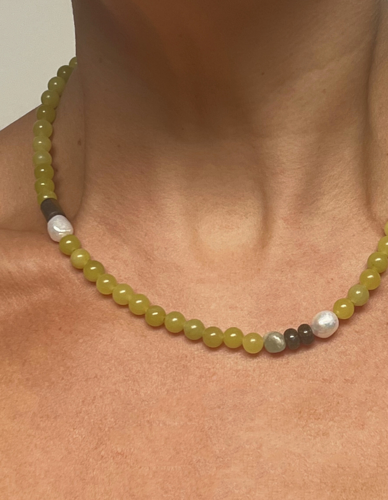 Liraeth - Olive Jade & Pearl Necklace
