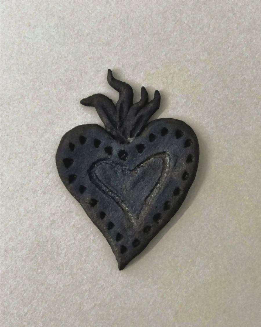 Heart Ex Voto - Maker's No.082 by Palm of Feronia, photo 4