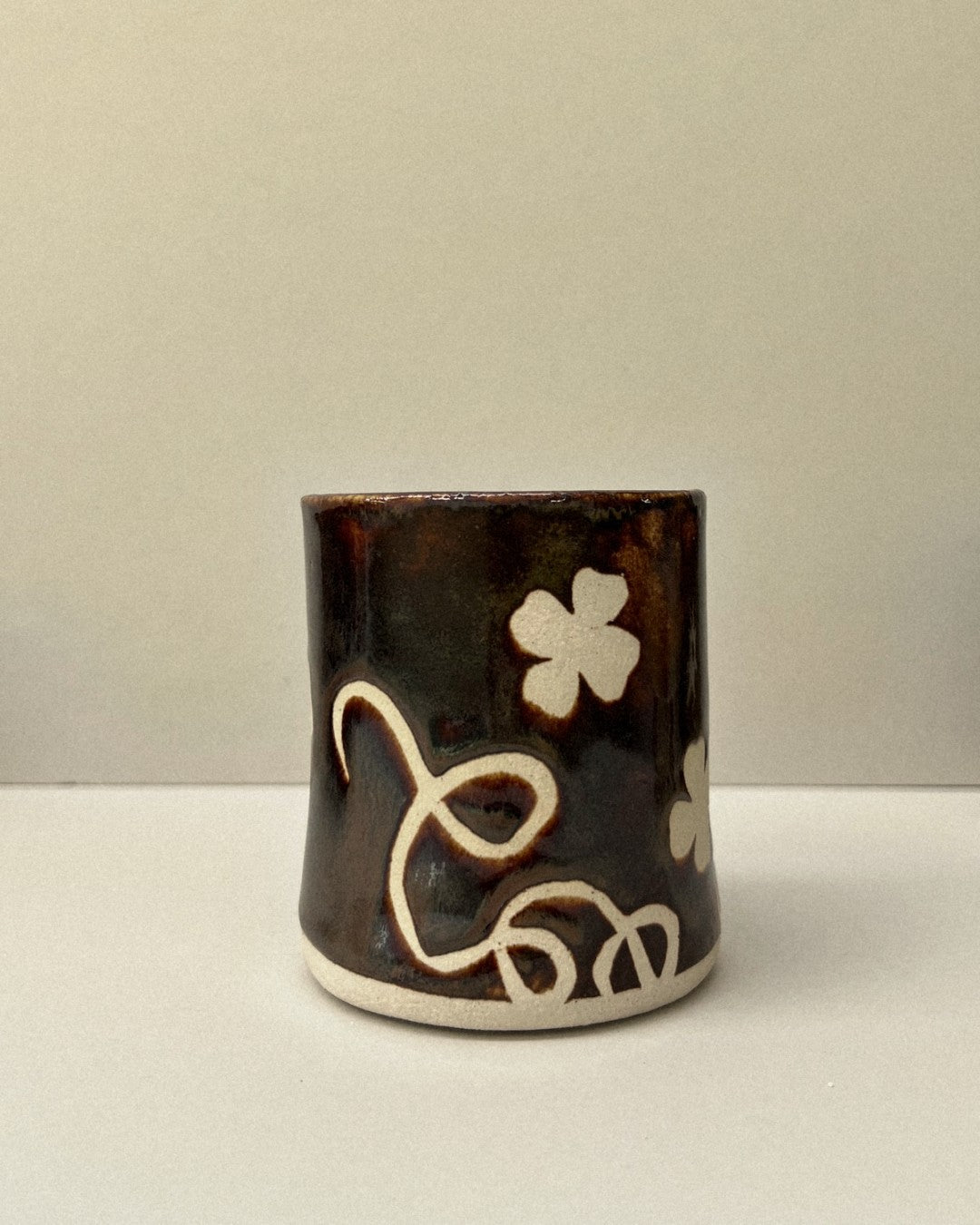 Clover Swirl Cup - Maker's No.115a by Palm of Feronia